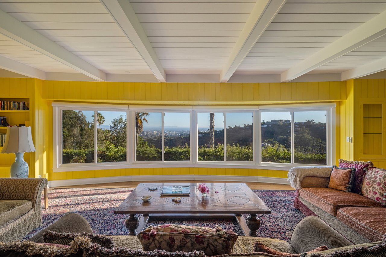 1005 Bel Air Ct
