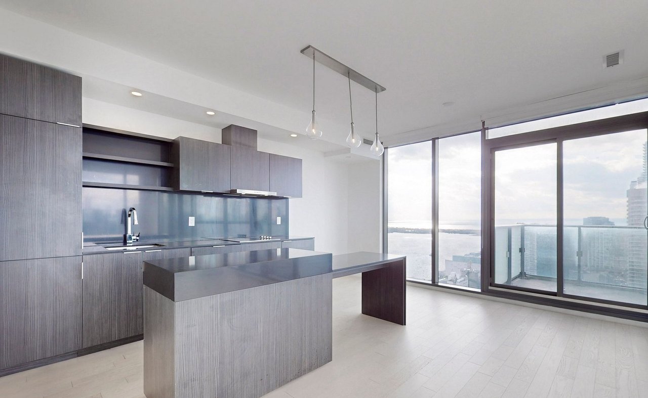 16 Bonnycastle Street Unit: 4202 