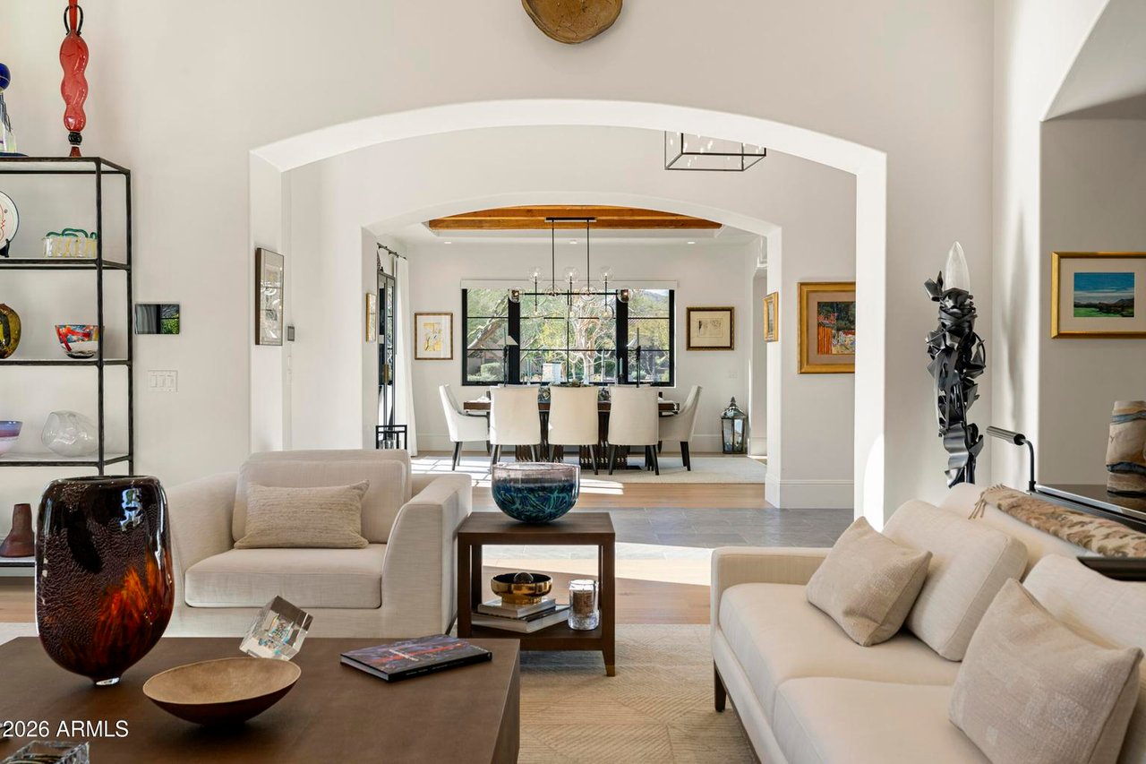 5432 E VIA DEL CIELO