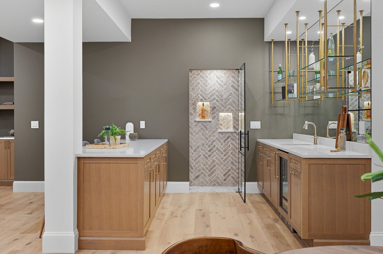1184 S. Williams St