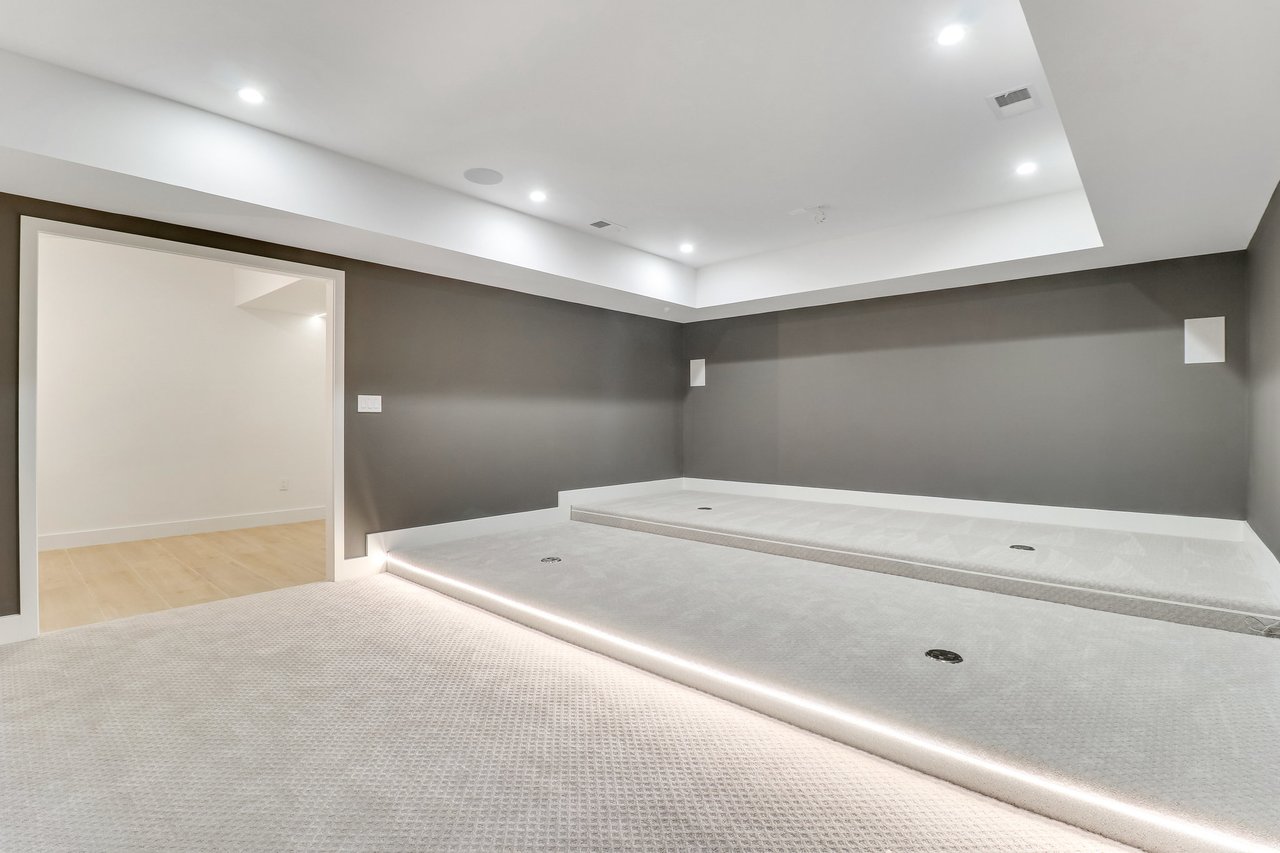 	  	1138 Basil Rd, Mclean, VA 22101