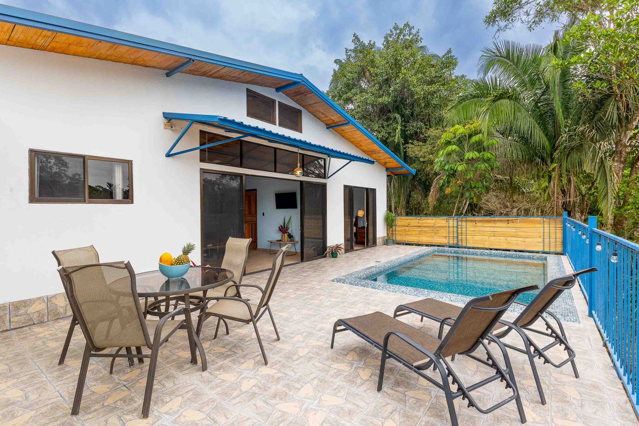 Private Gated Community Modern Luxury Villa Near Marina