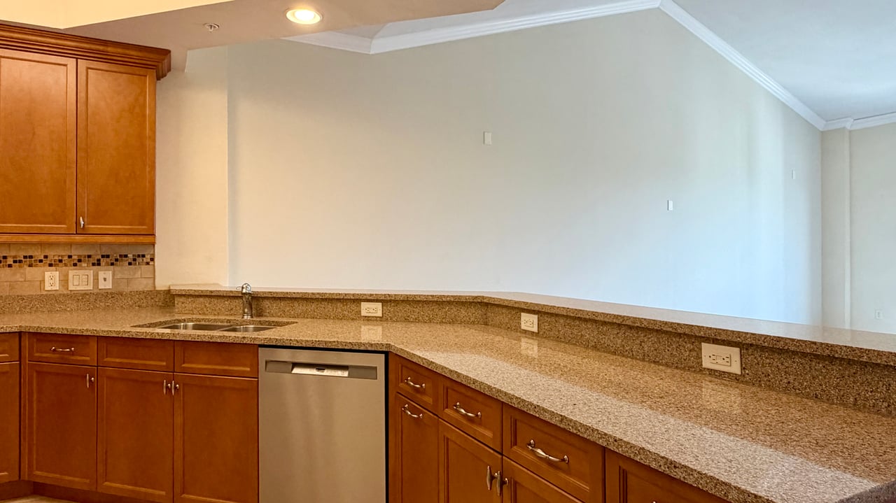 Top Floor Condo at Park West in downtown Winter Park