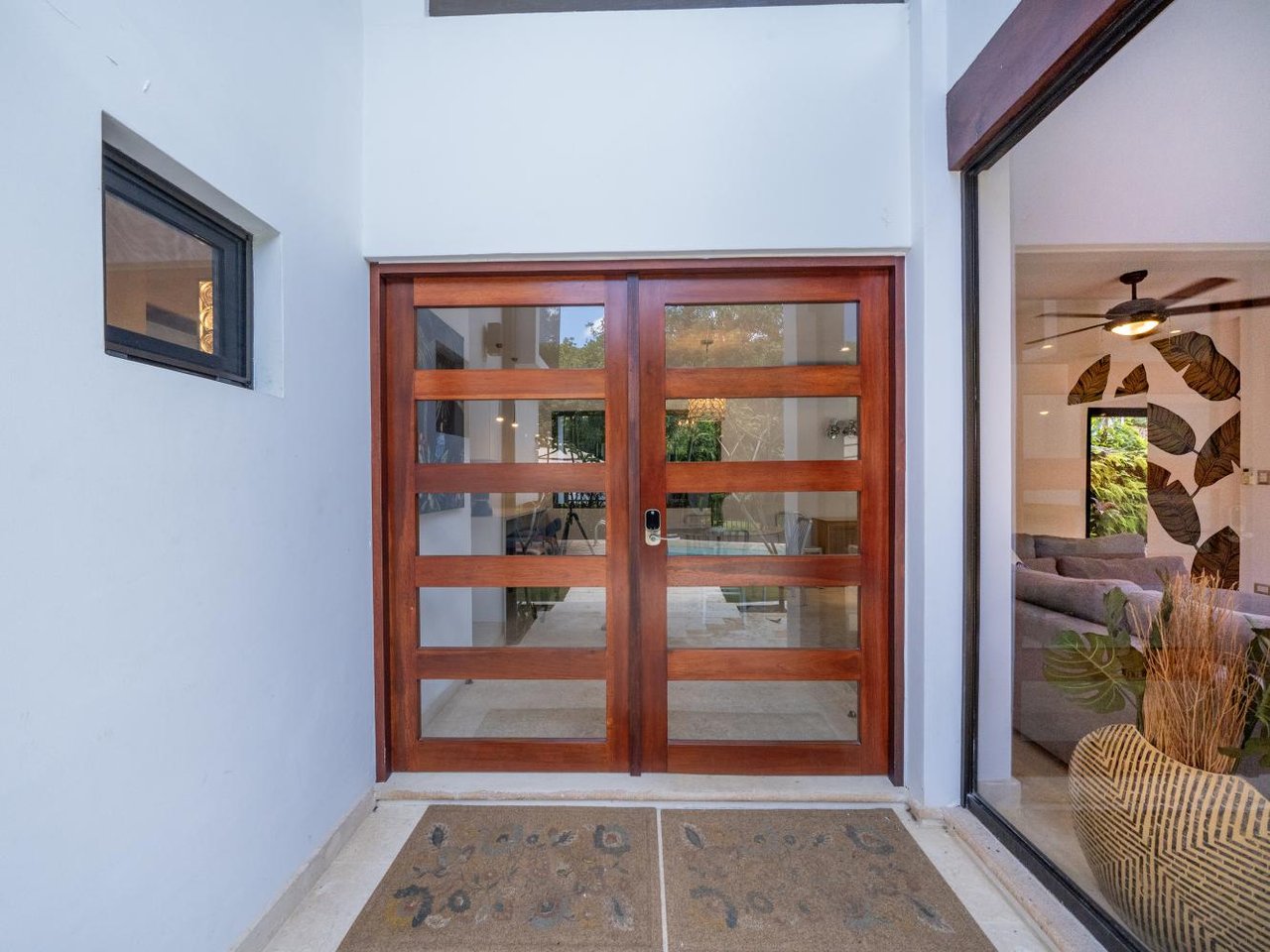 Casa Plumeria | Modern Elegance and Tropical Tranquility Near Tamarindo