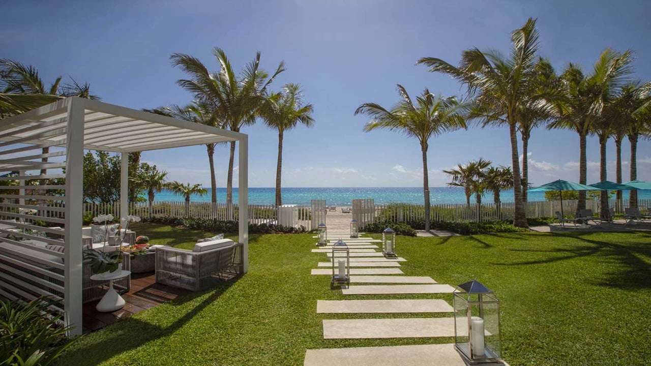 Ritz-Carlton Sunny Isles cabanas beach club
