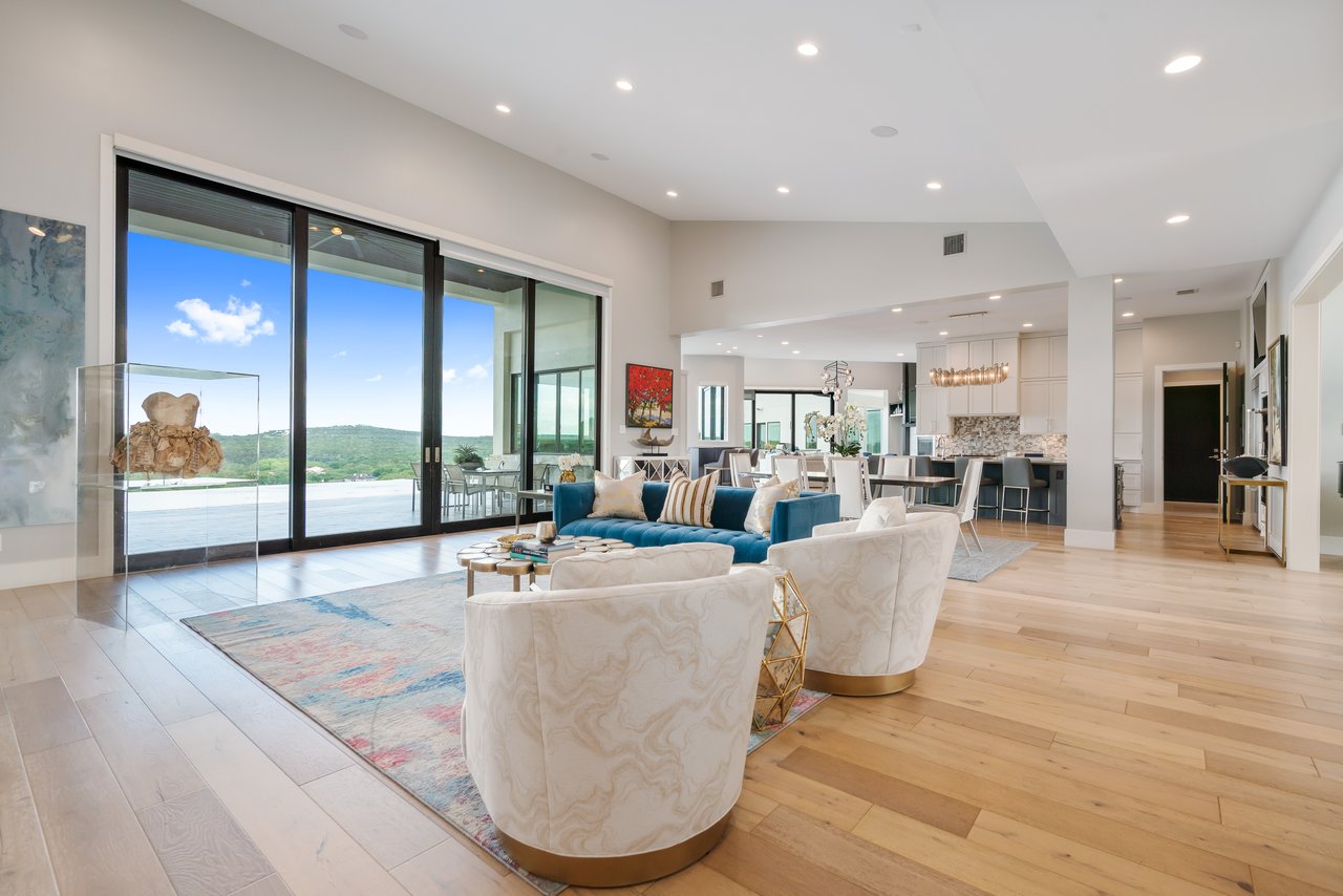 Spanish Oaks Estate