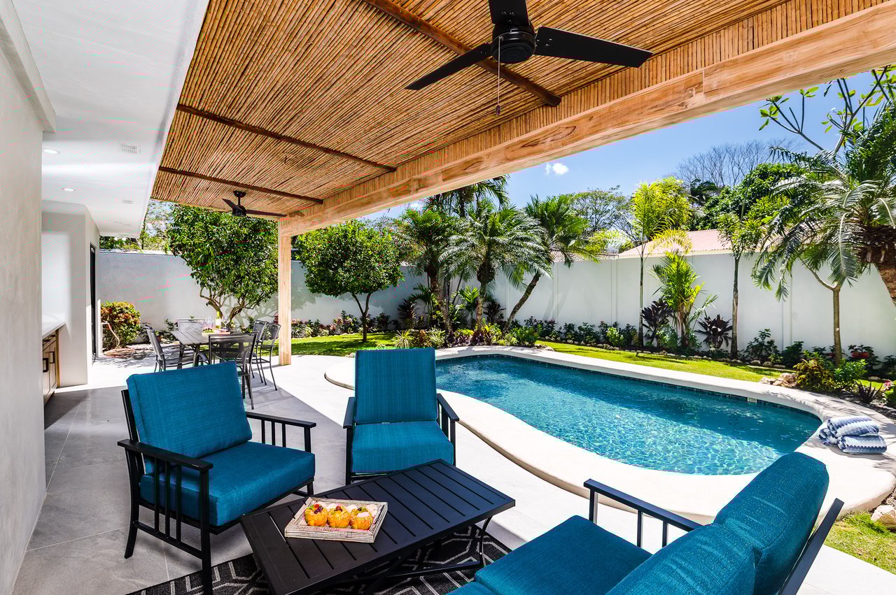 Casa Nueva Vida | Great investment property in Playa Potrero!