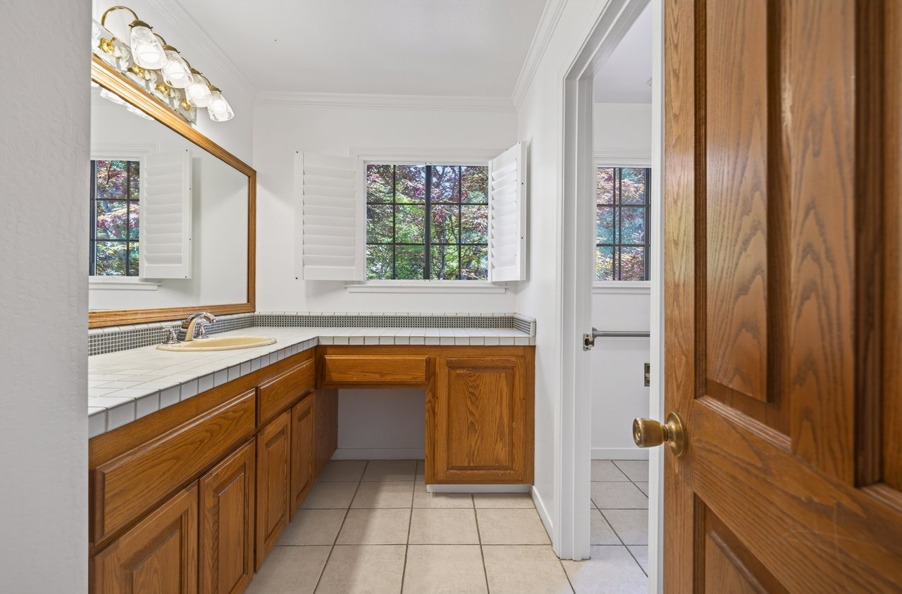 Expansive & Private Novato Estate