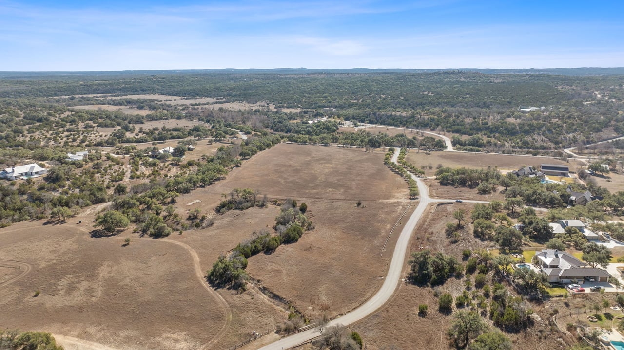 100 Dario Dr. Dripping Springs  Tx 78620