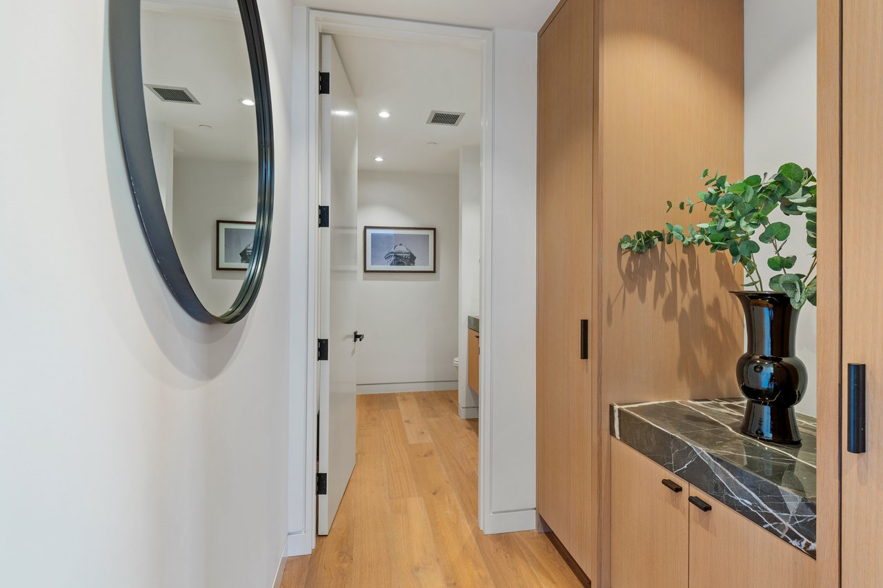 Modern Luxury - Completed in 2020