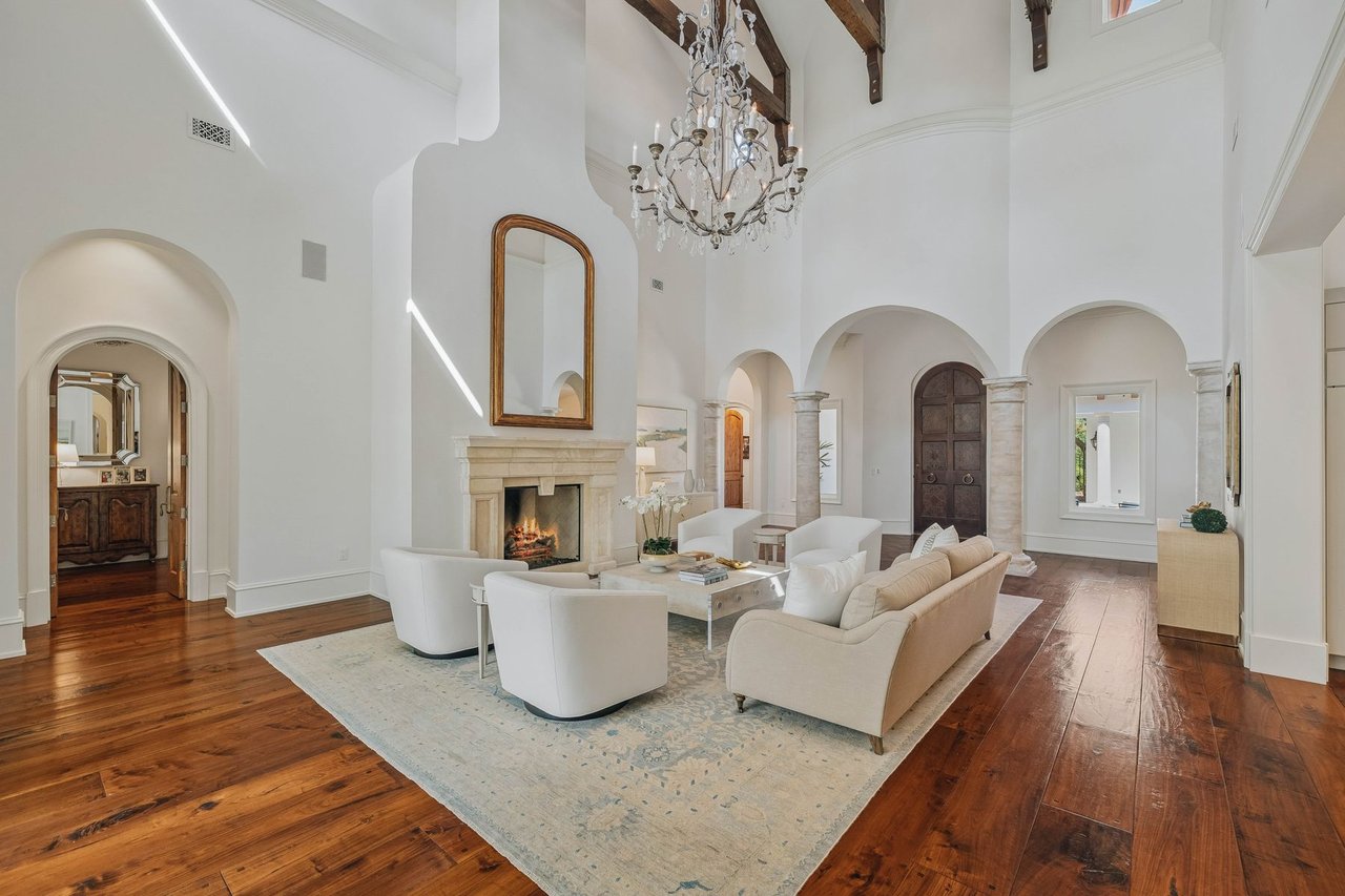 3610 Burnt Pine Lane