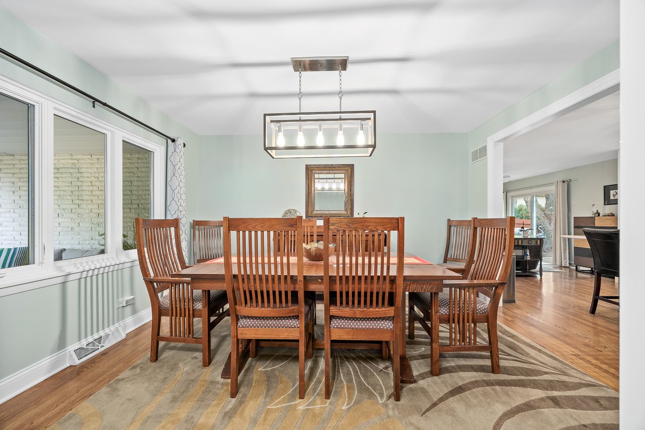 317 39th St, Downers Grove