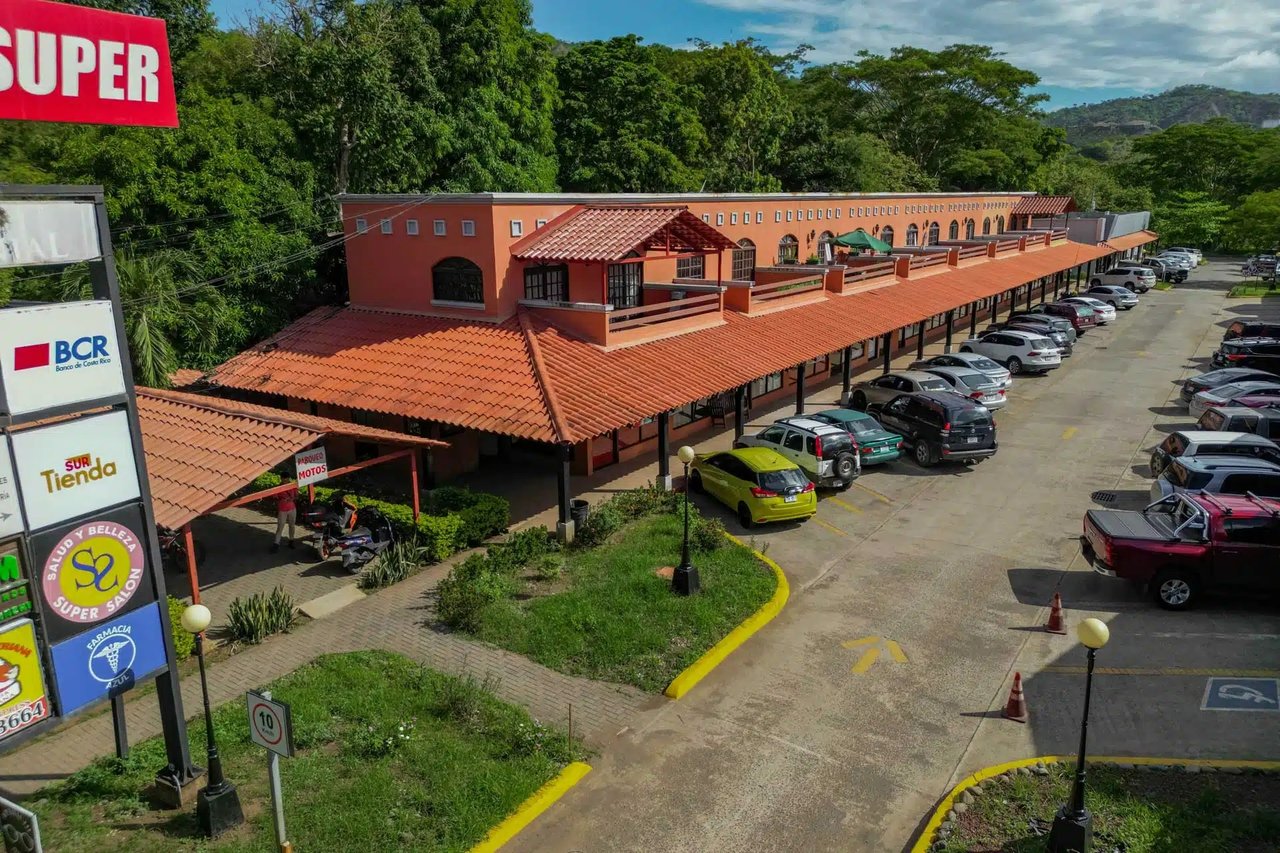 Plaza Colonial #26 | Charming 1-Bedroom Condo Near the Beach in Playas del Coco