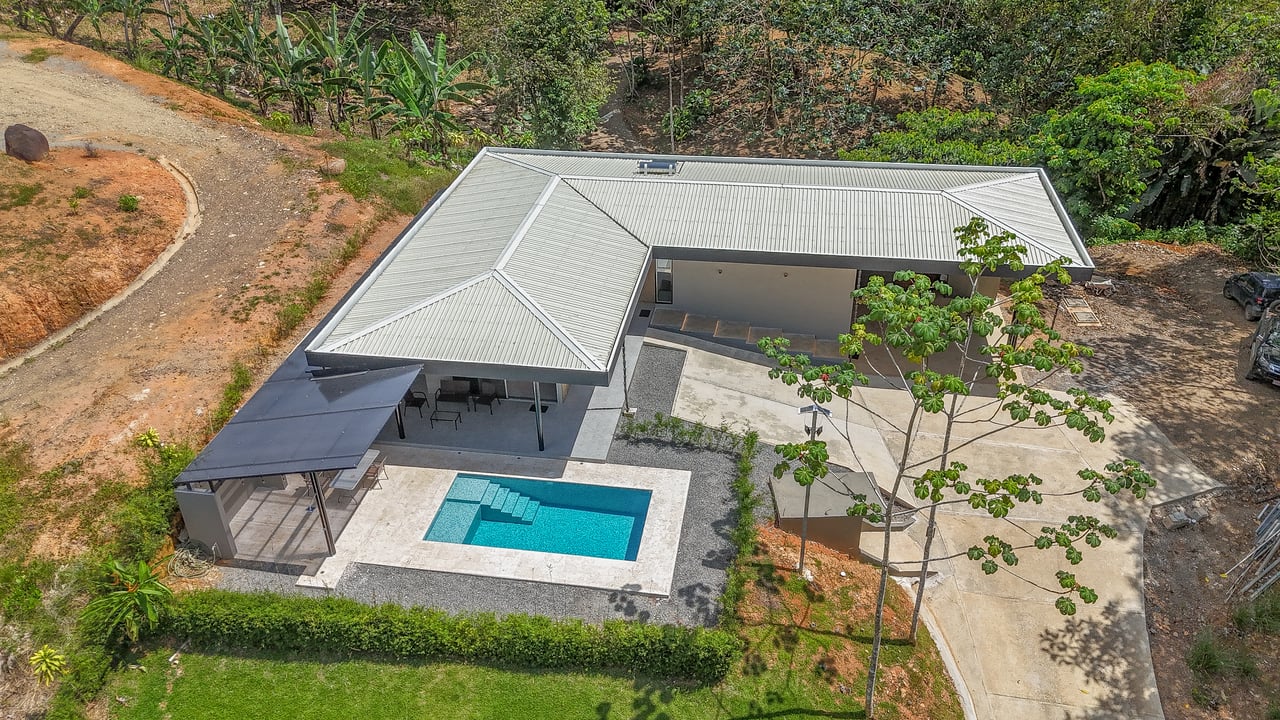 Brand New Tropical Jungle Home in Ojochal