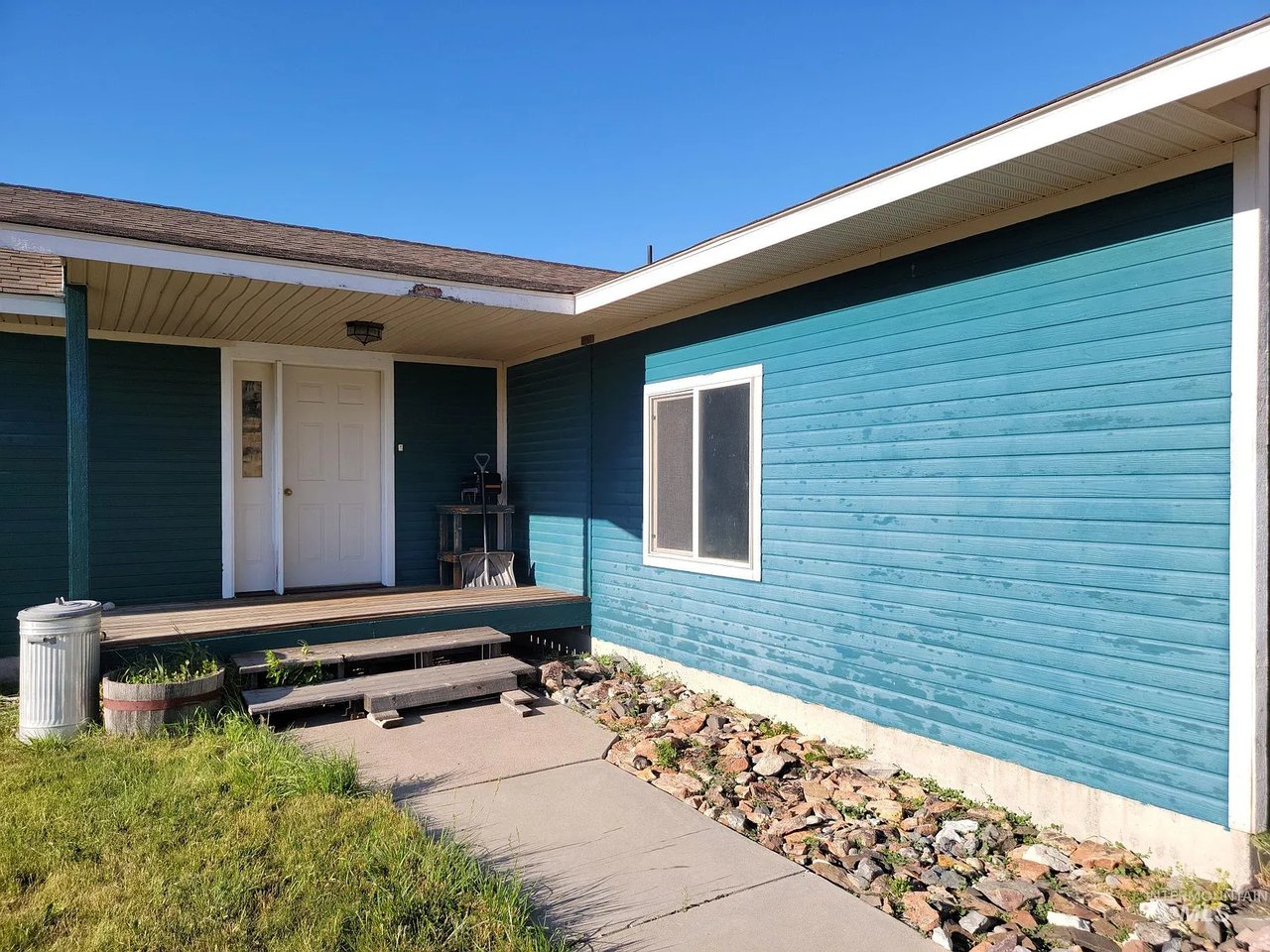 56 Sunflower Rd