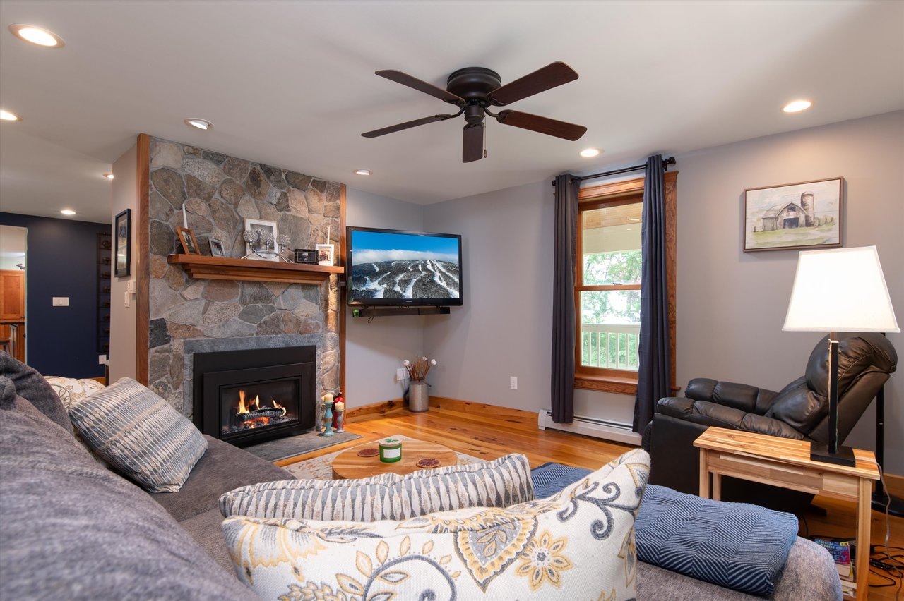 95 Church Street, Chester