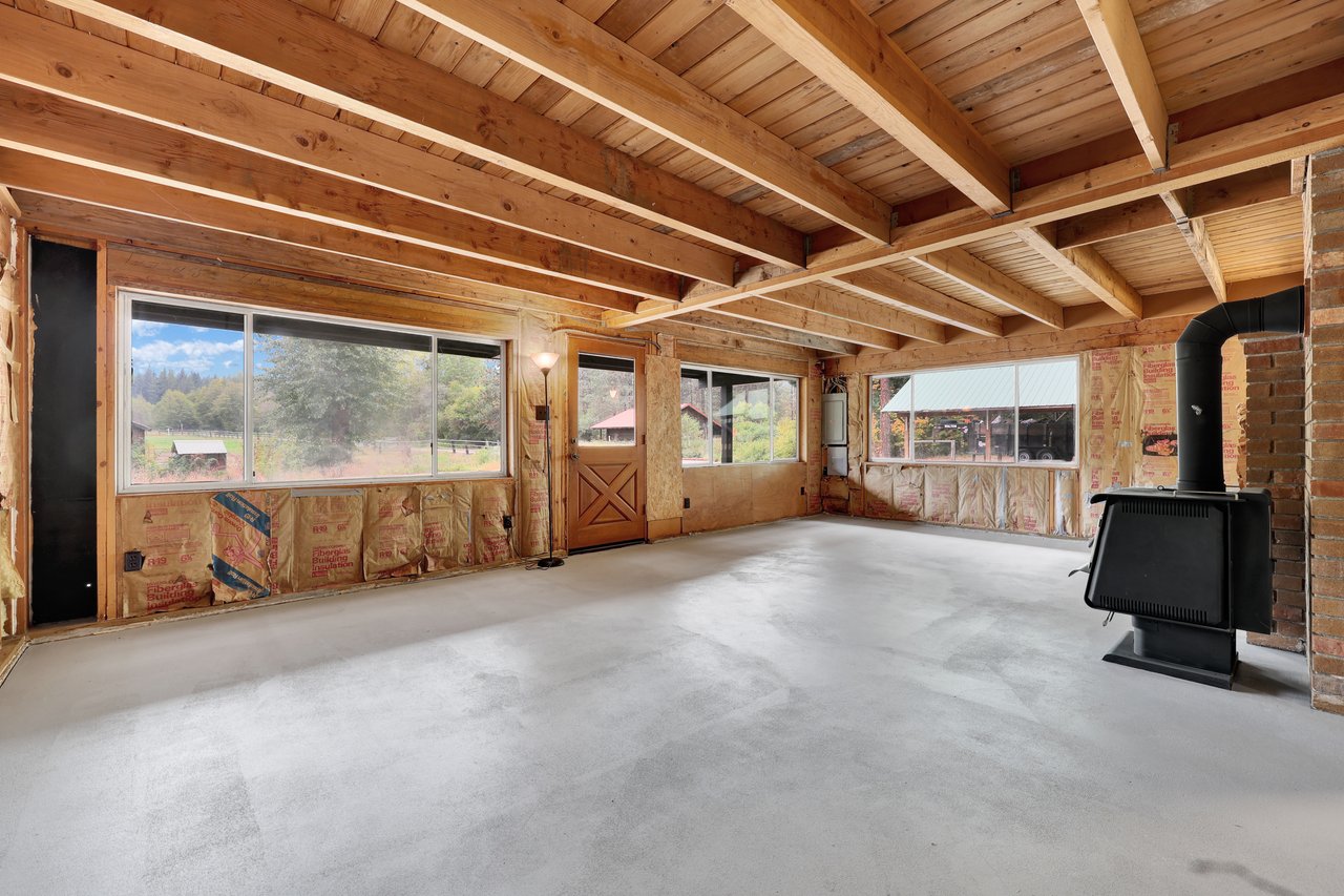 2001 Zrebiec Road, Cle Elum