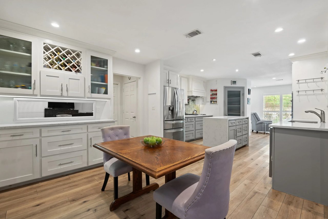 1709 Crested Butte Dr - Westlake Hills Single-Story Legacy Estate on Half-Acre