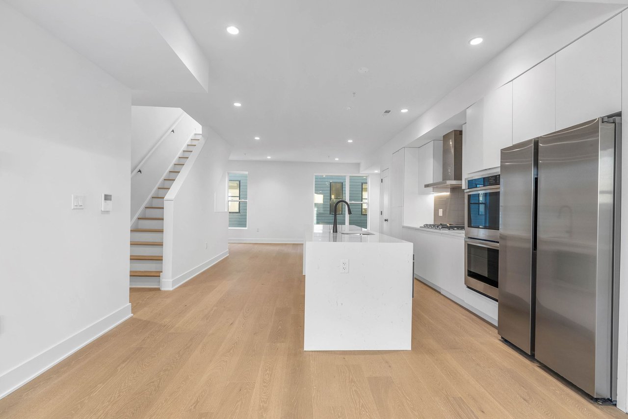 635 N 7th St #H5B, Philadelphia, PA 19123