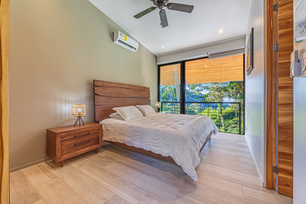 4 Bedroom Jungle Paradise with Ocean Views