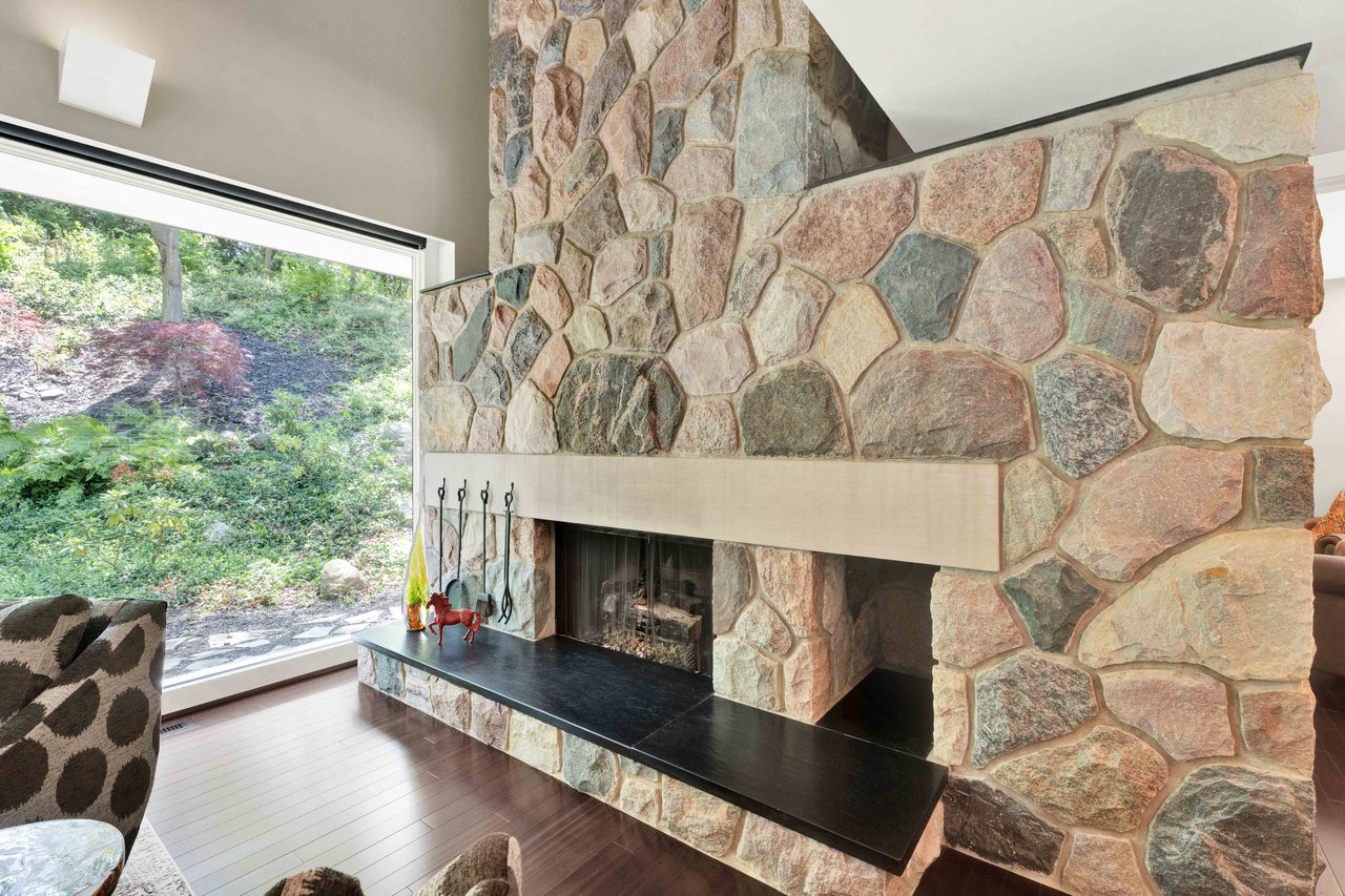 270 Martell Dr