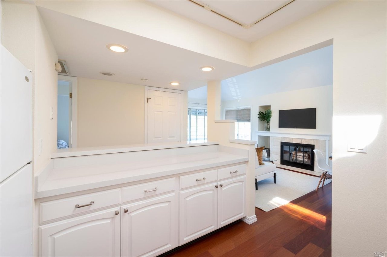 2 Ash Ave #3