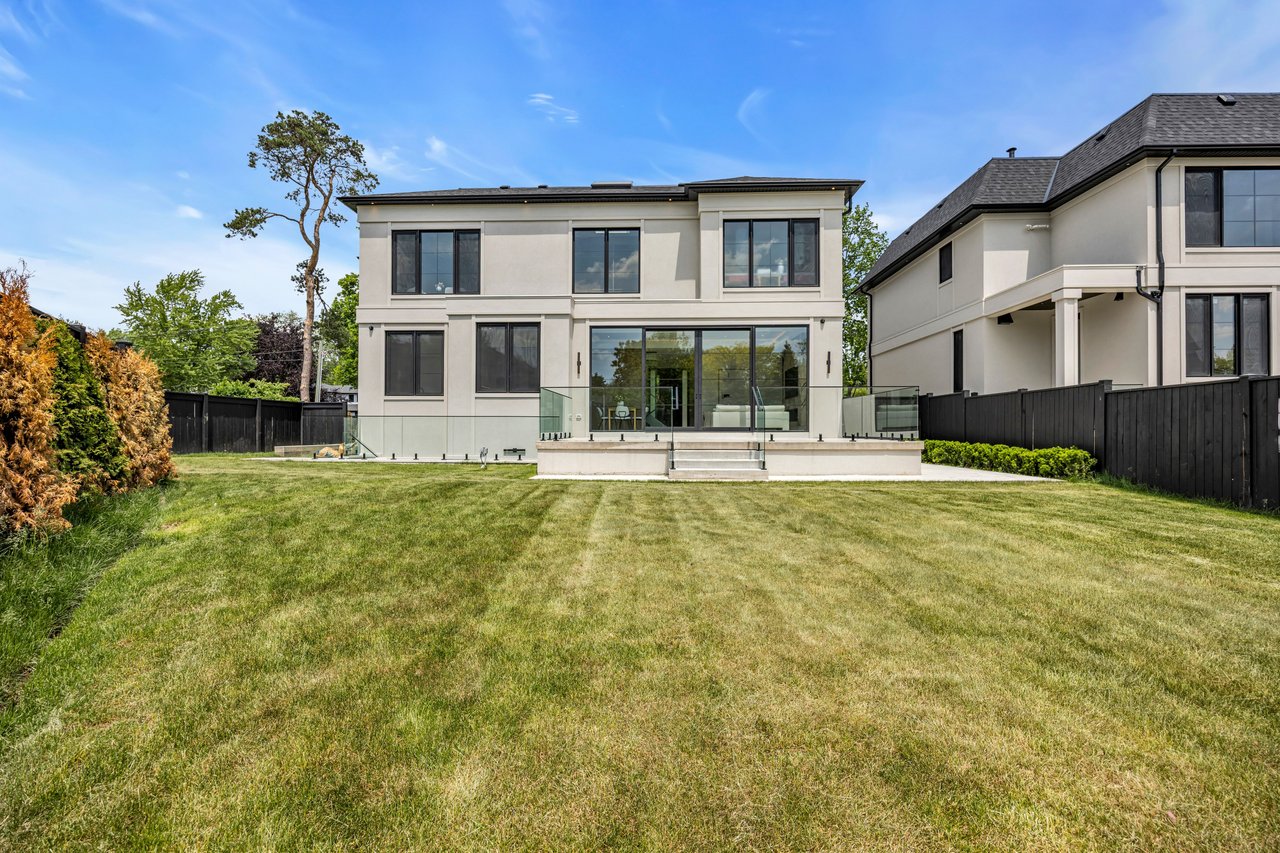 152 Third Line, Oakville