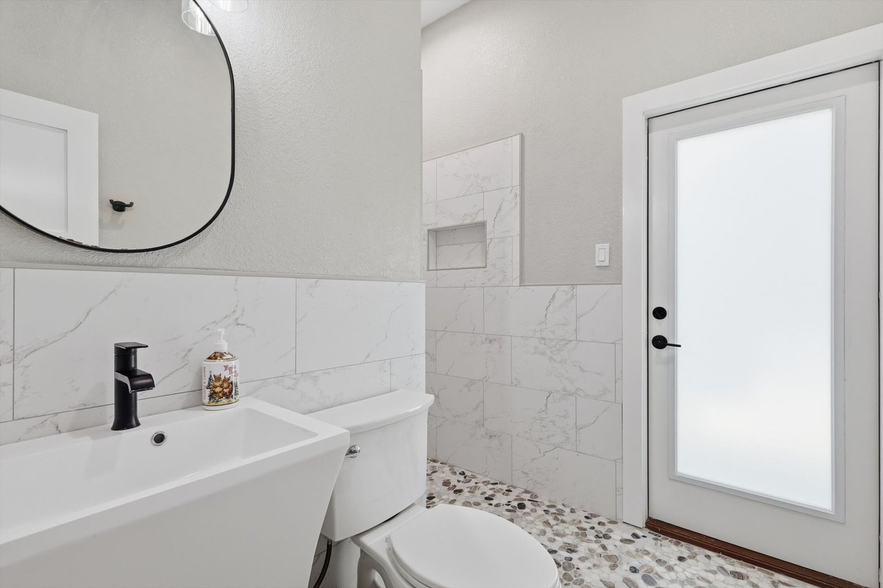 305 Brushy Creek Trail