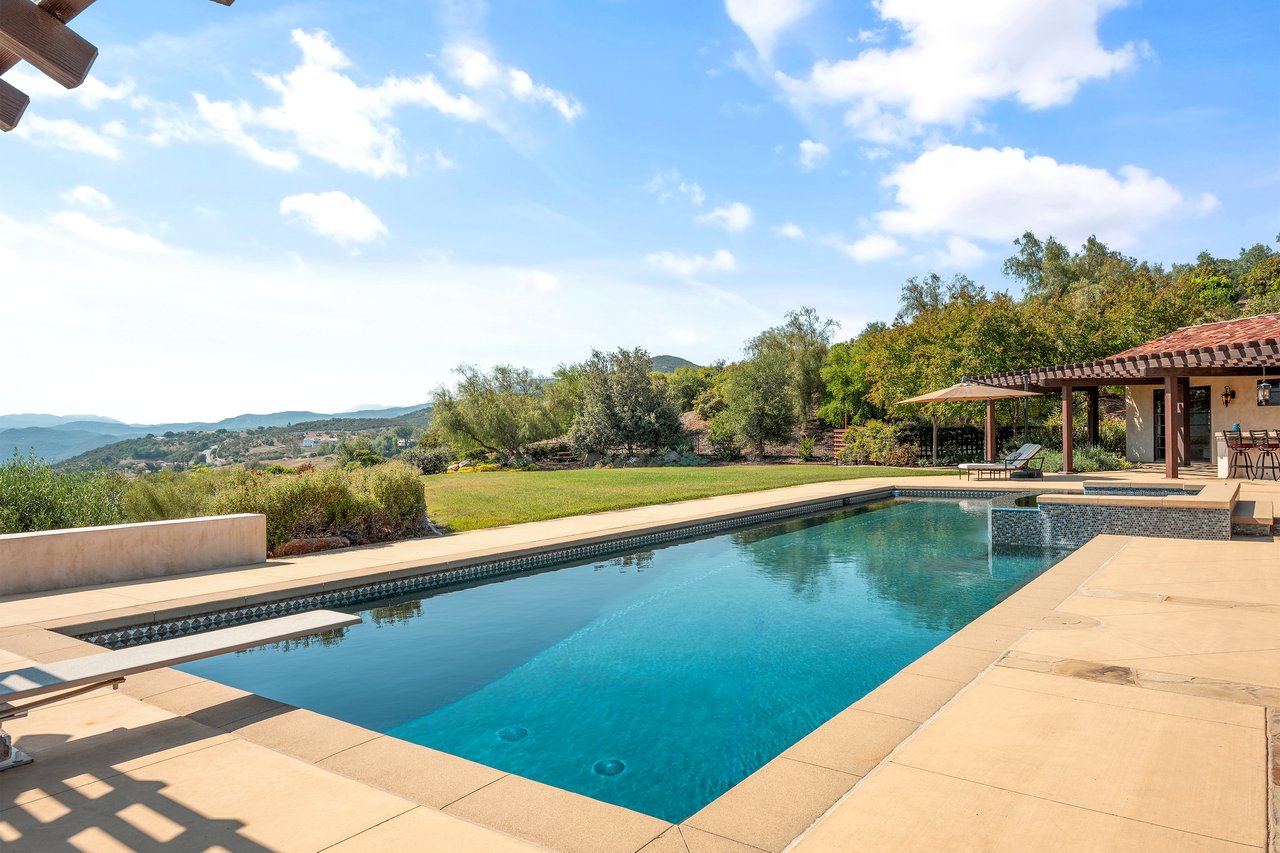 19300 Hombre Lane