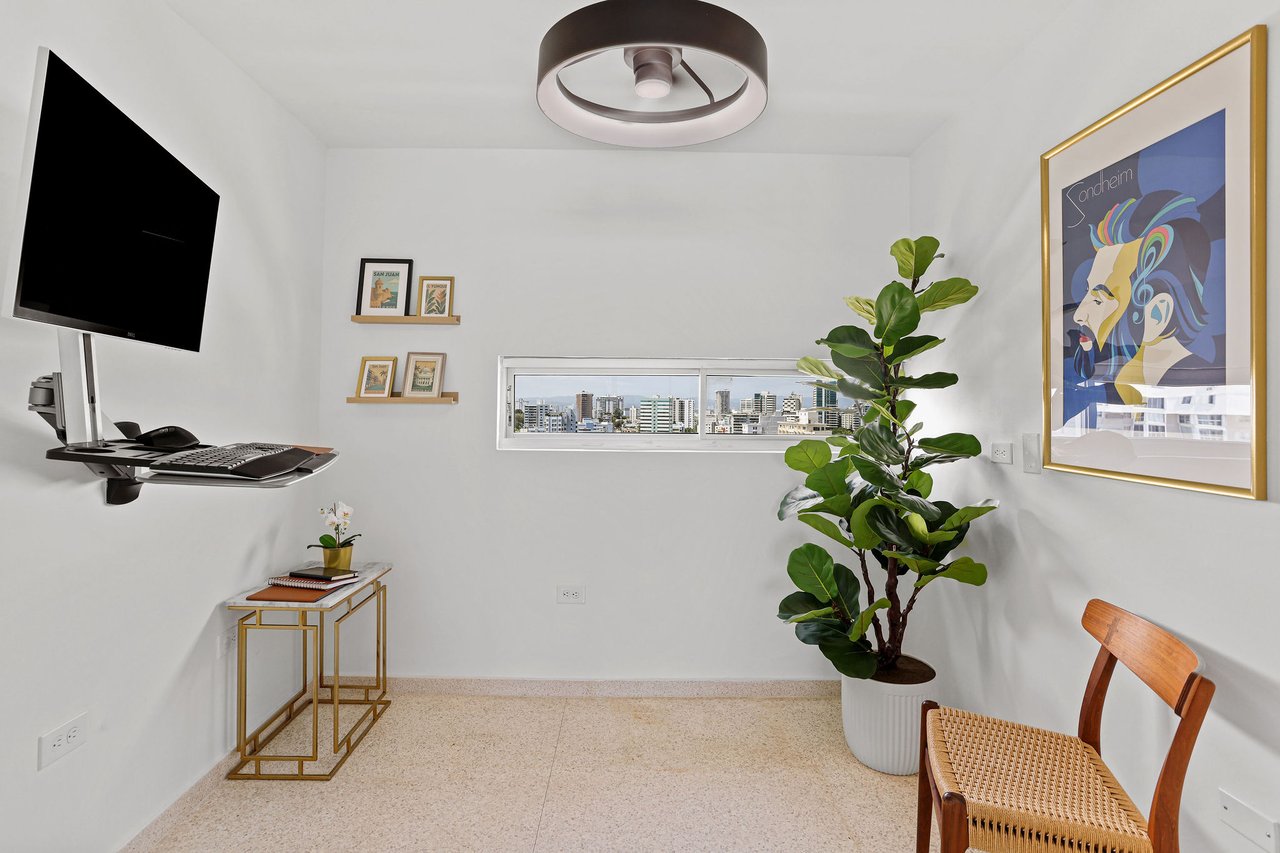 Cond. PRILA #17C, 70 Kings Court, Condado