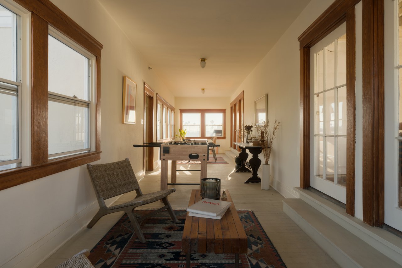 3400 San Marino St Unit M, in K-Town