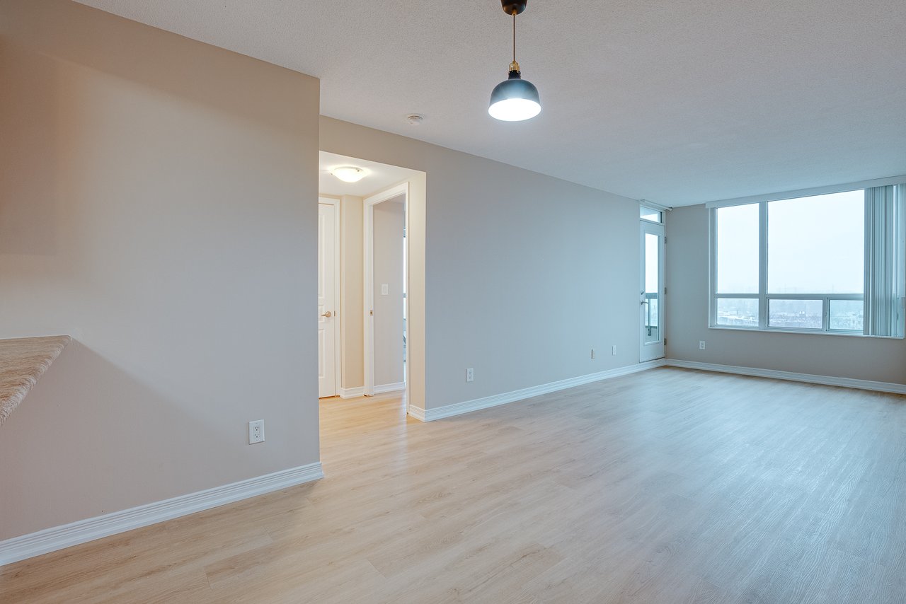 503 Beecroft Road Unit: 1008