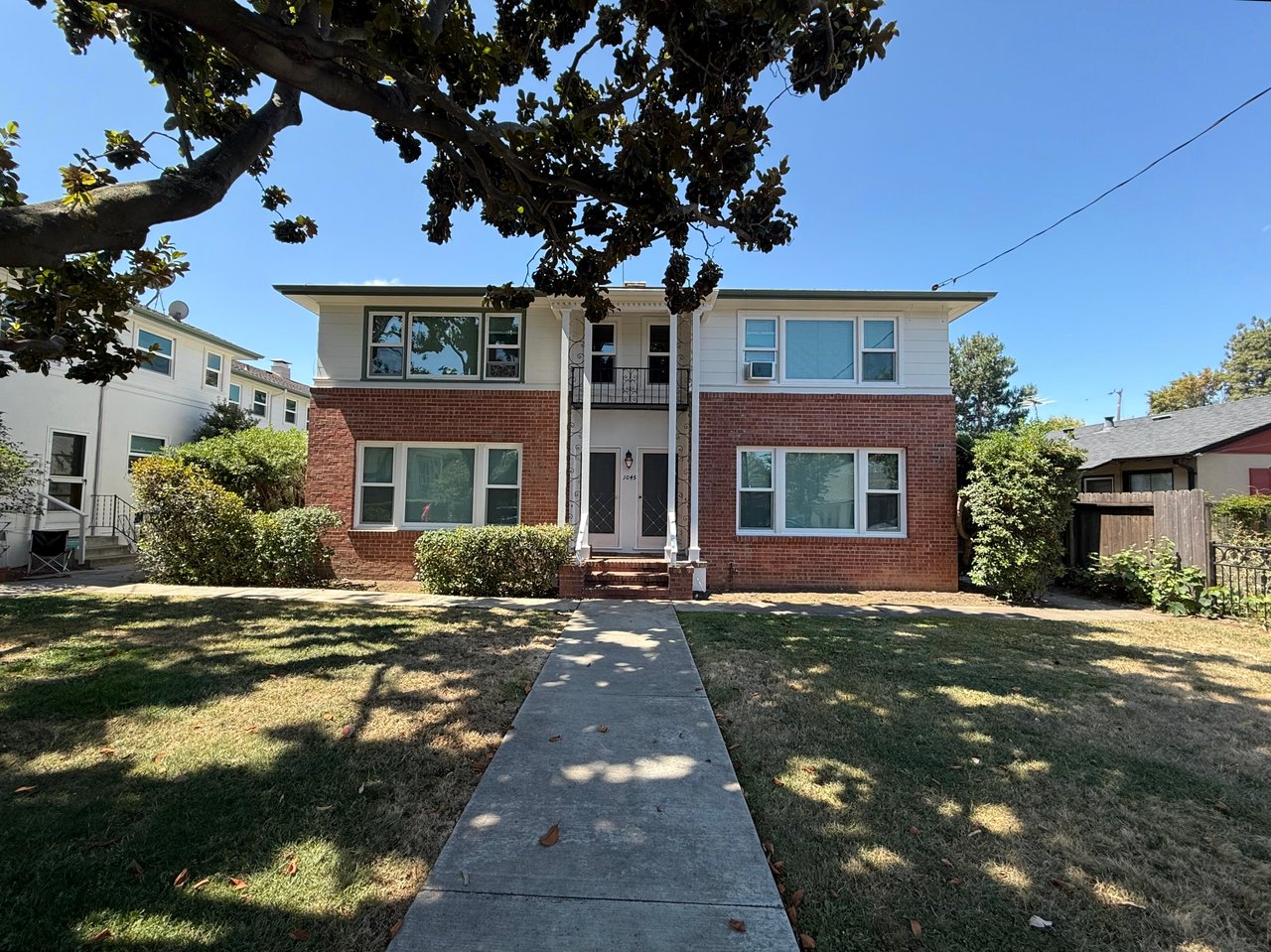 1041 - 1045 Noel Drive