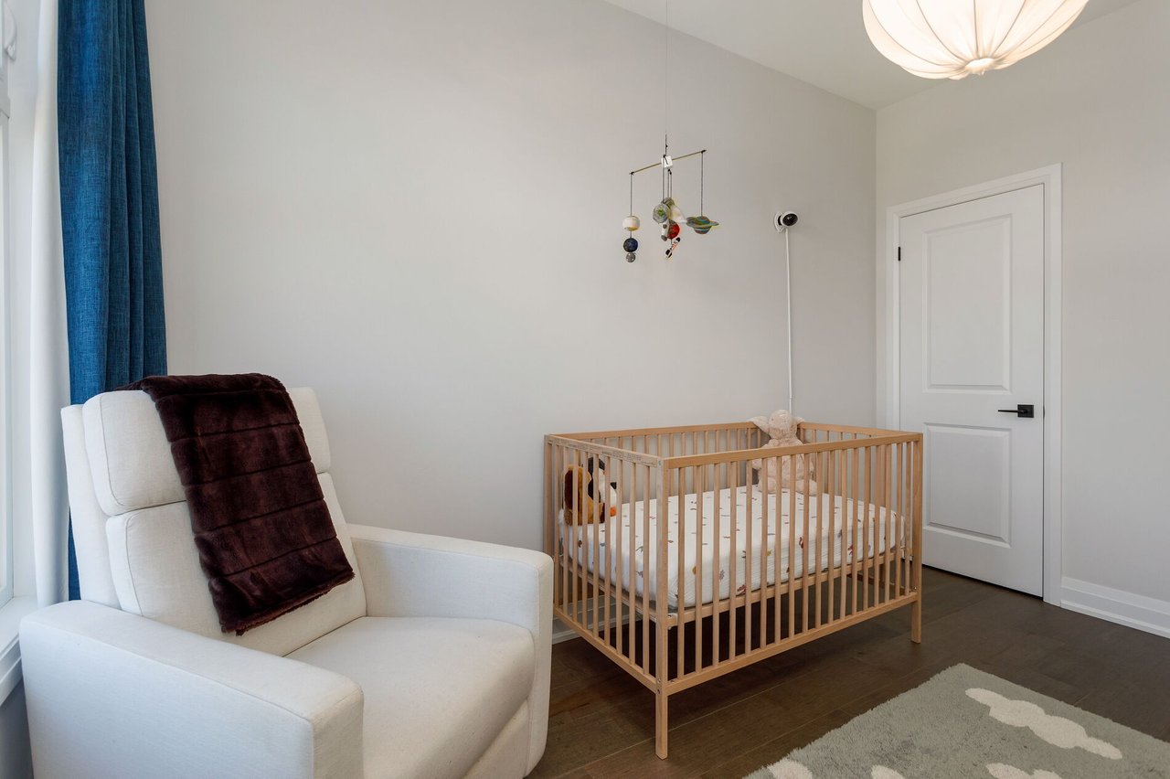2544 Littlefield Crescent