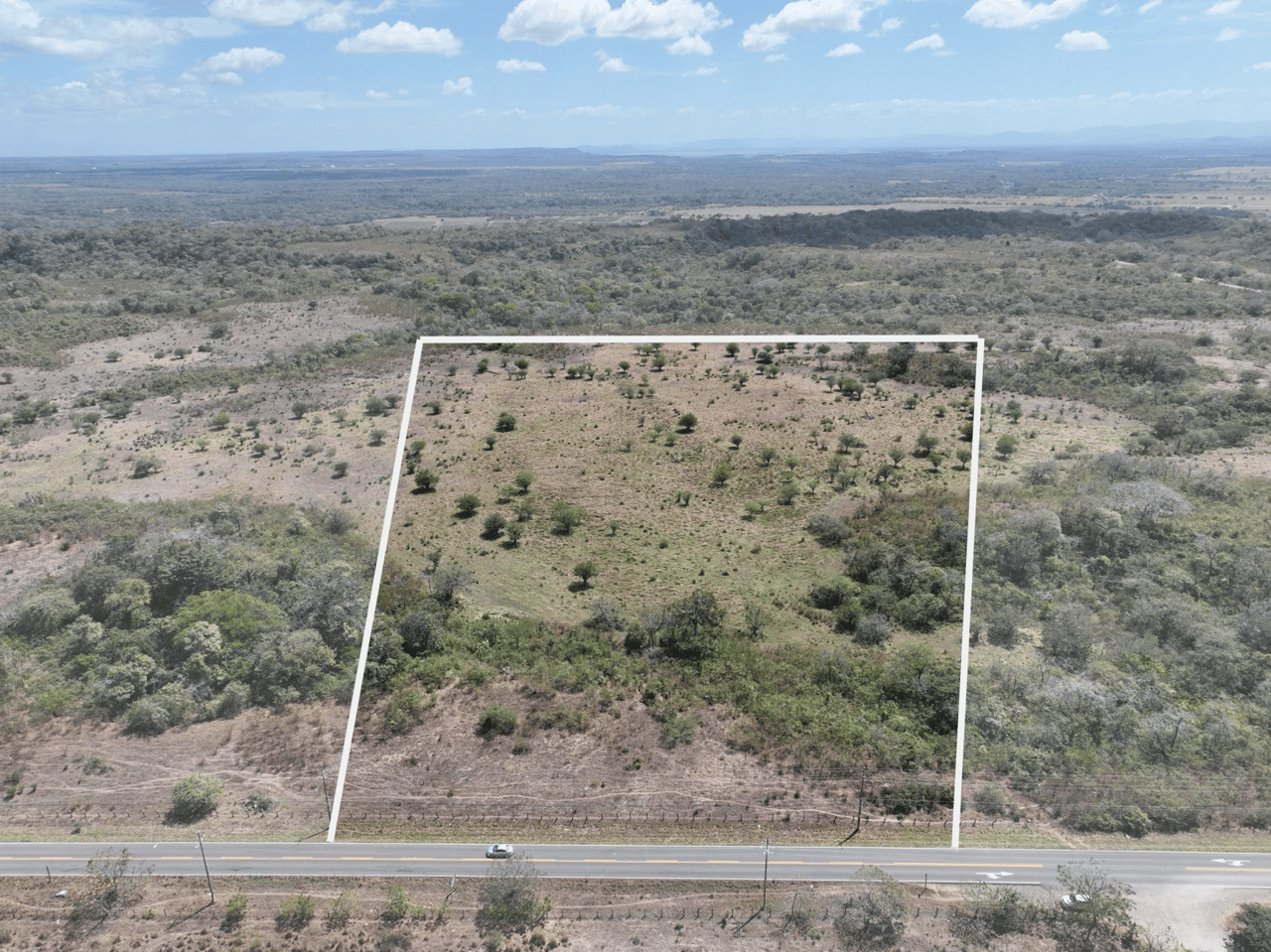 Prime 24 Acre Commercial Lot Near Papagayo Peninsula