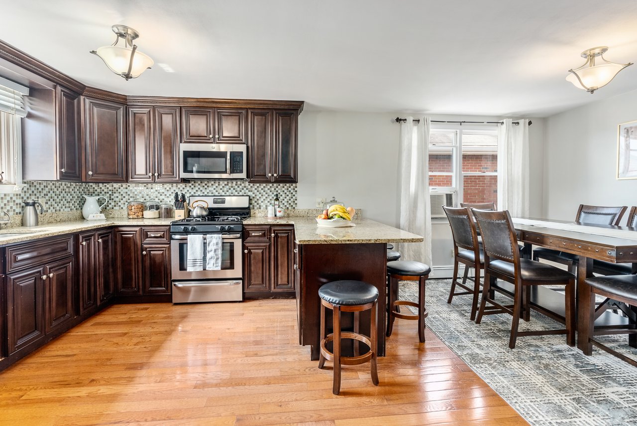 243-245 Lexington St