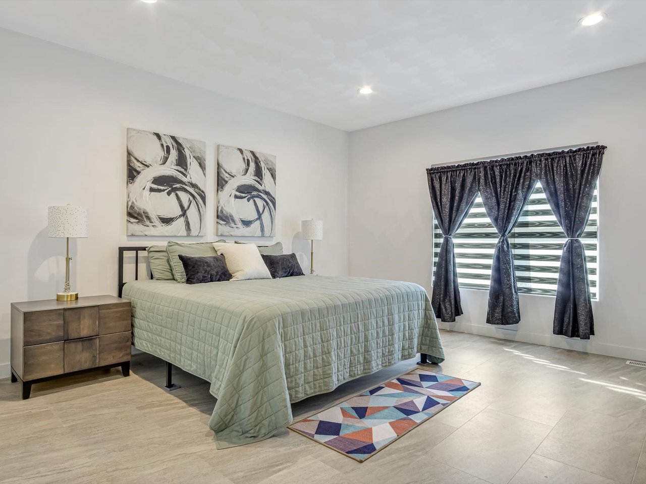 Contemporary Freeburg Villa on a Quiet Cul-de-Sac: 428 Firestone Street