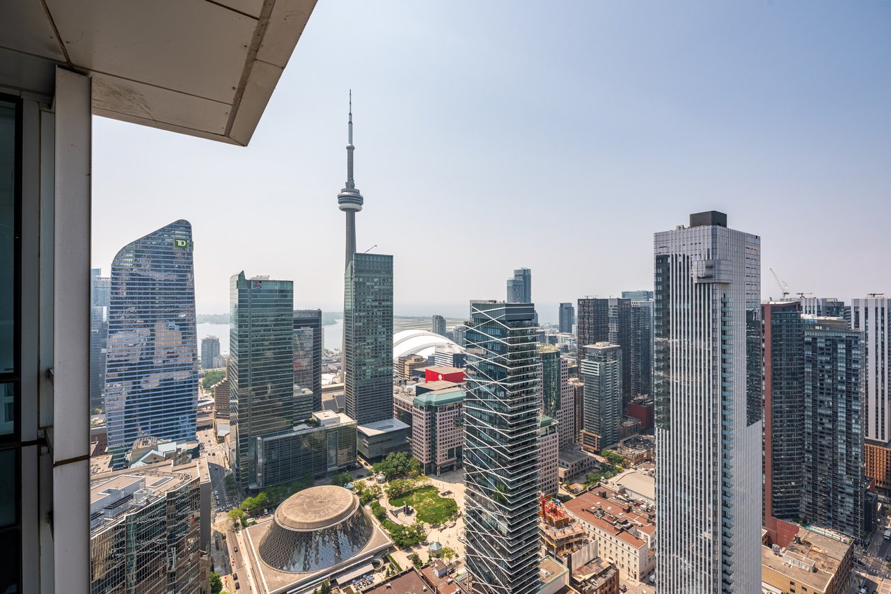 Suite 5302- 180 University Avenue