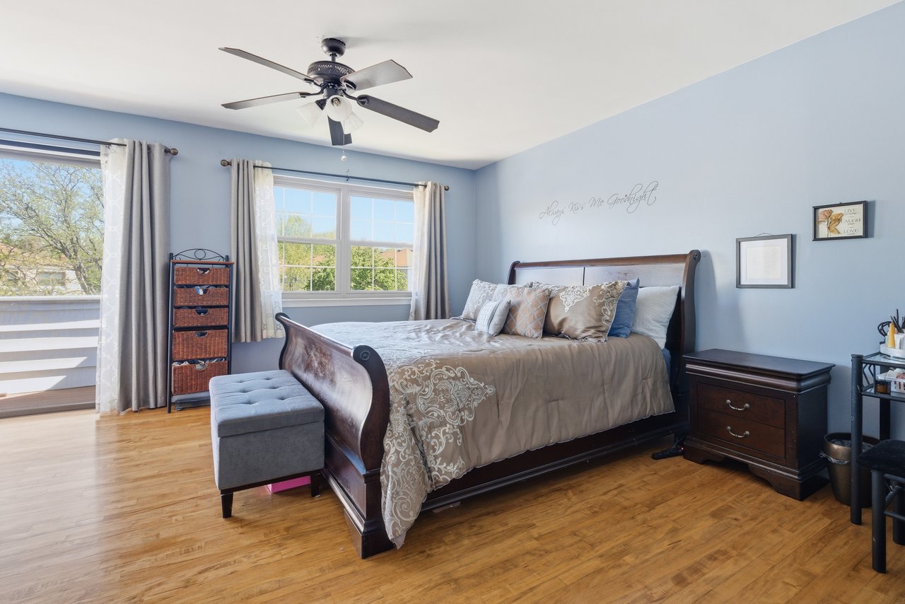 2401 Tudor Court