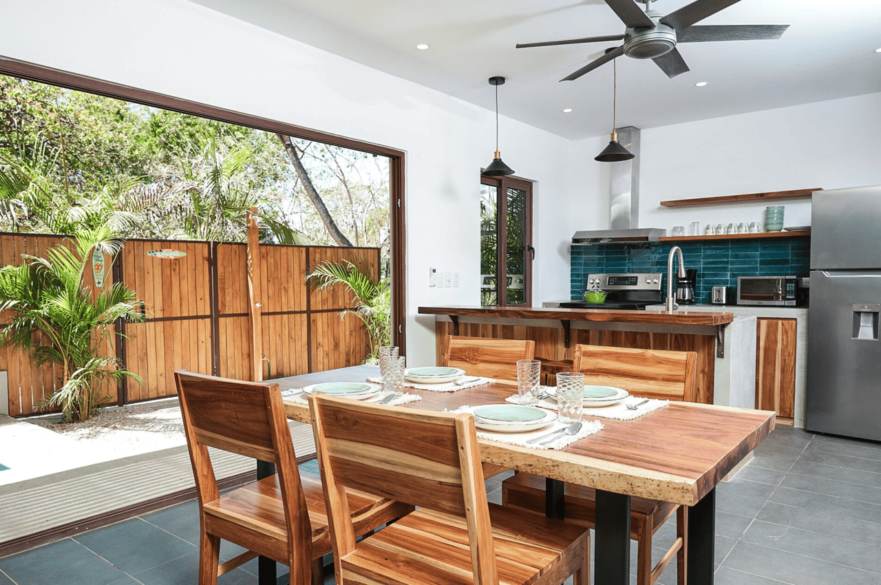 Green Turtle Townhomes - Tamarindo Investment Complex