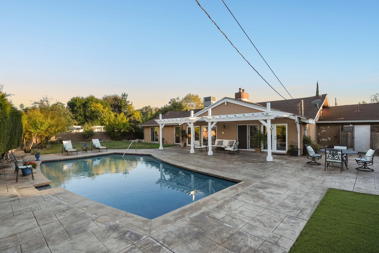 23001 Lita Pl, Woodland Hills, CA 91364