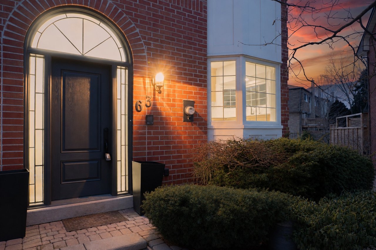 63 Tradewind Drive, Oakville