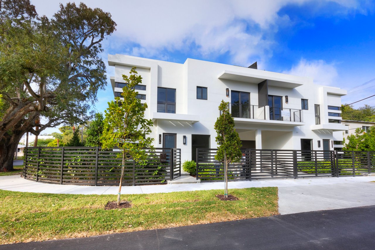 New Construction Townhouse in Coconut Grove