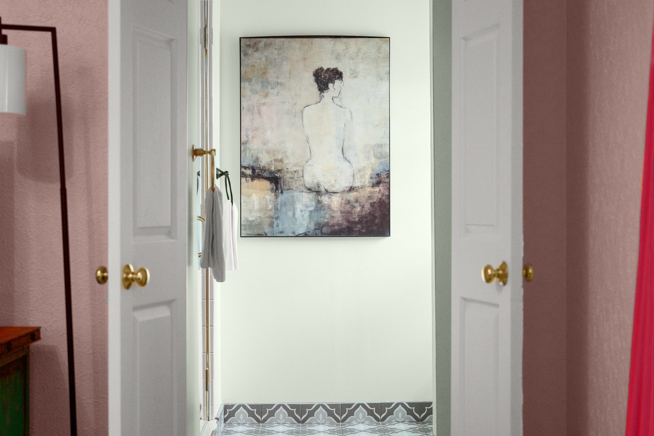 Bloom & Float Getaway 🌸 | Pool Home 5mi to SoCo