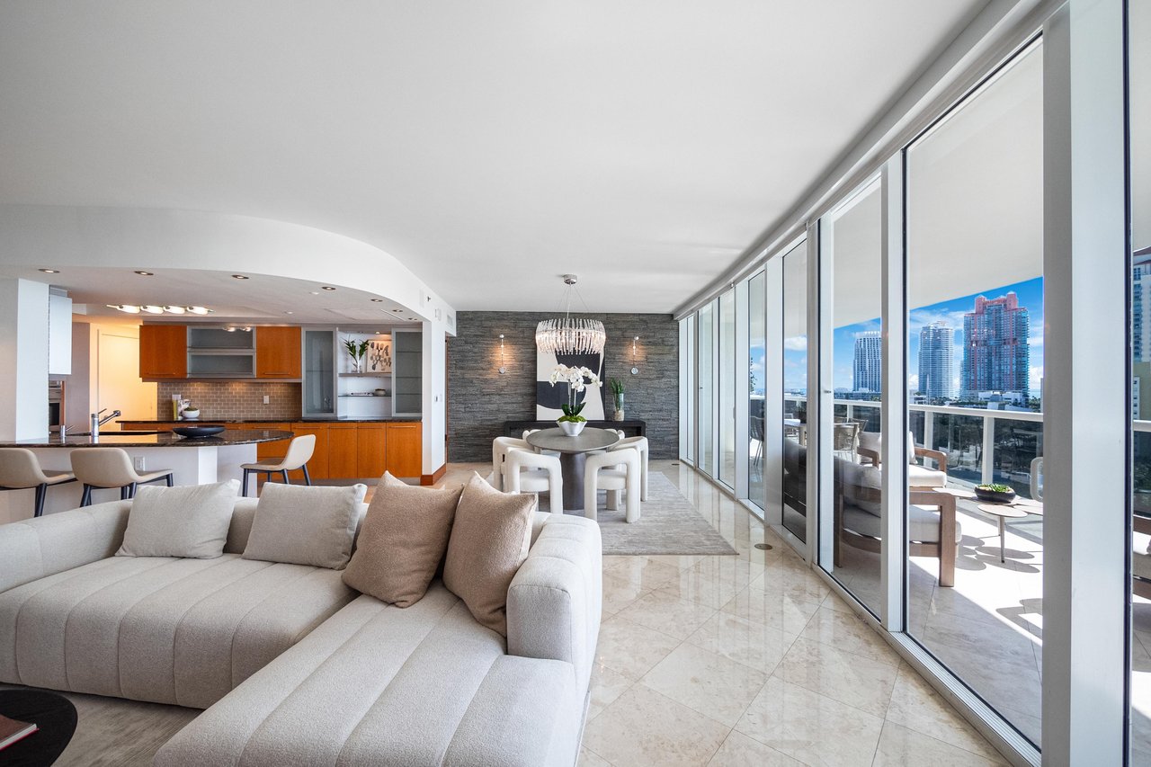 Murano Grande Apt 1106 Jeff Miller Group