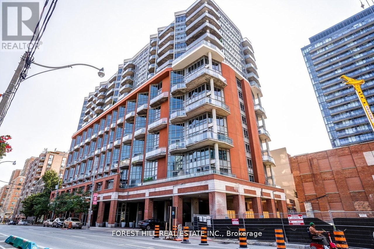 255 Richmond St E, #816