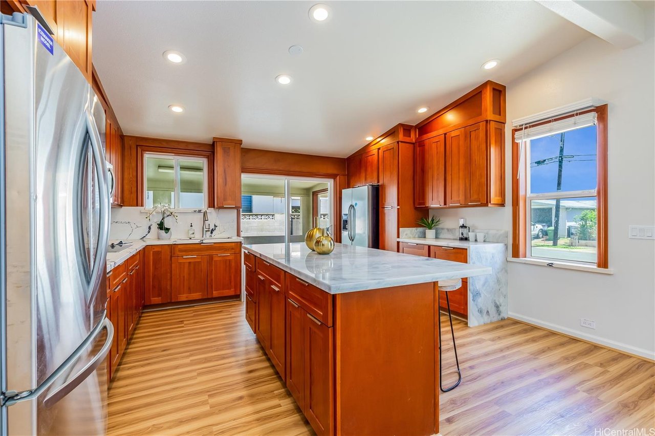 99-109 Ohekani Loop, Aiea 96701