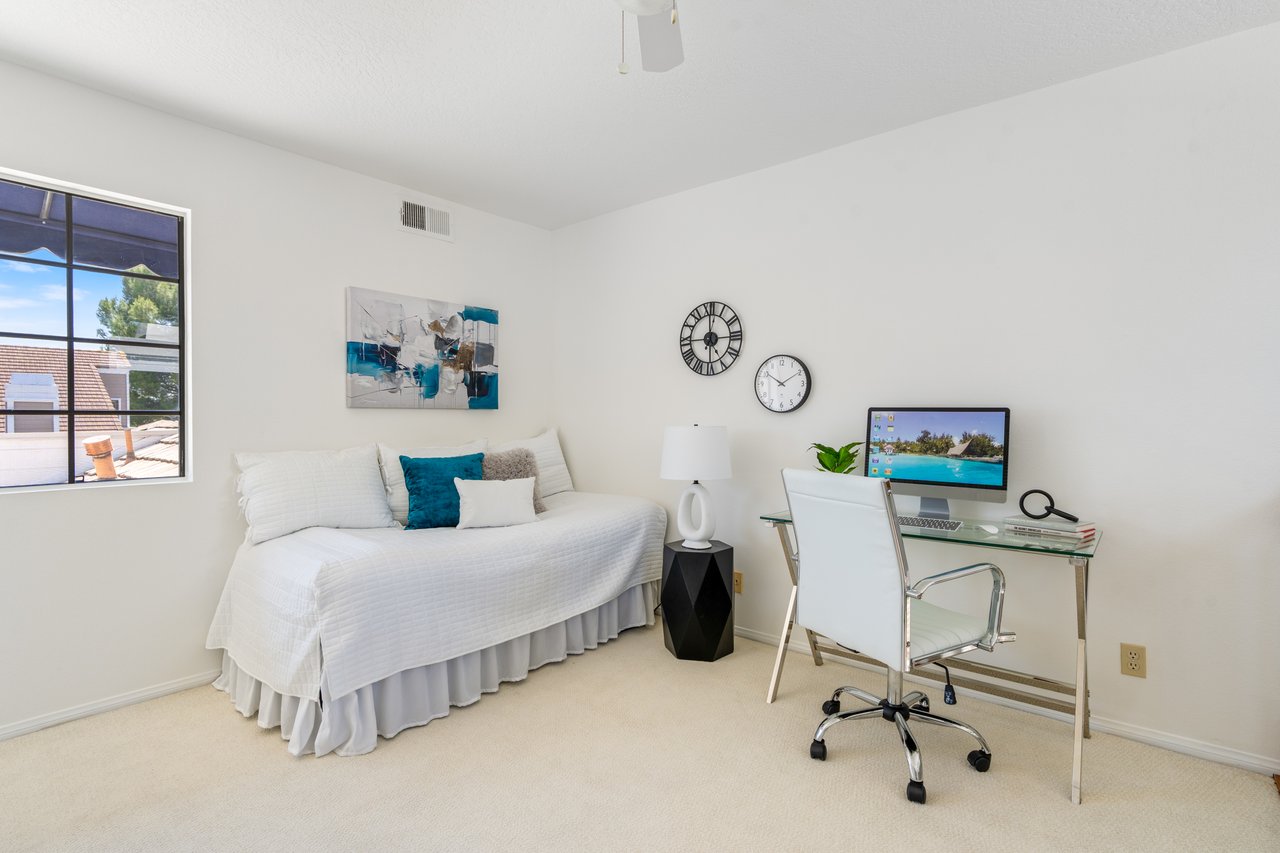 28385 Borgona, Mission Viejo 92692	