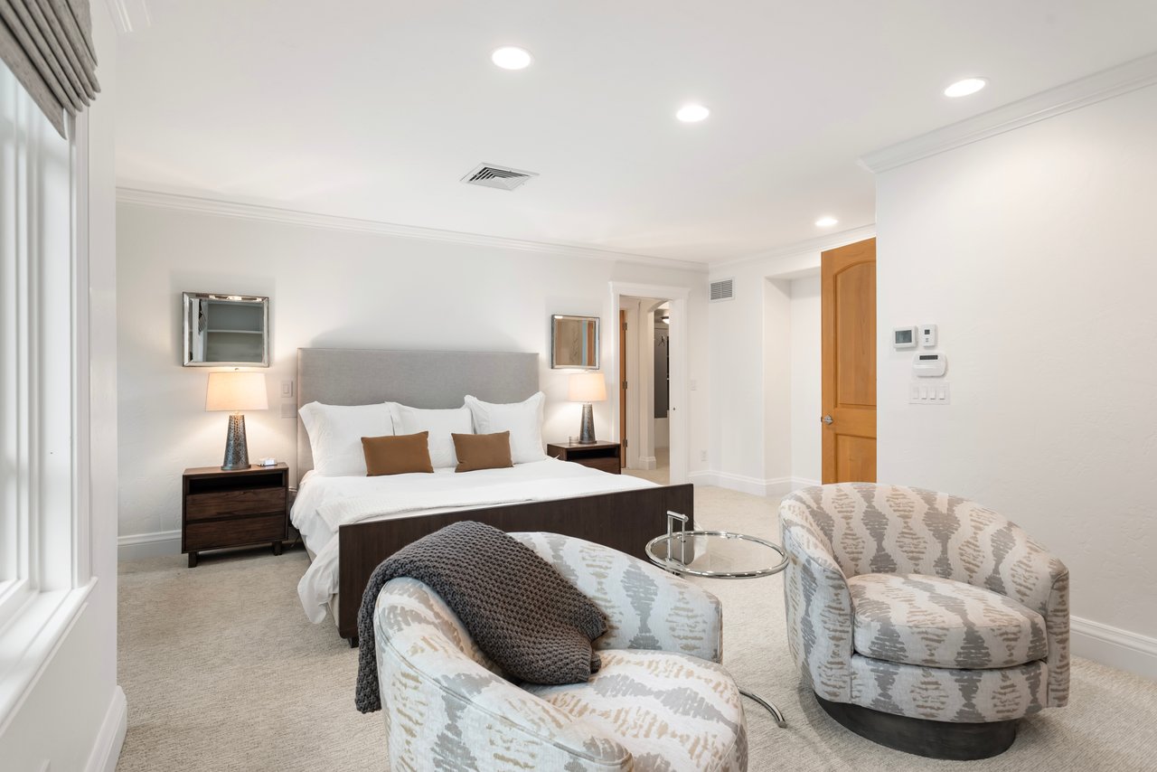 Beautiful Mountain Contemporary Townhome in Aspen Central Core