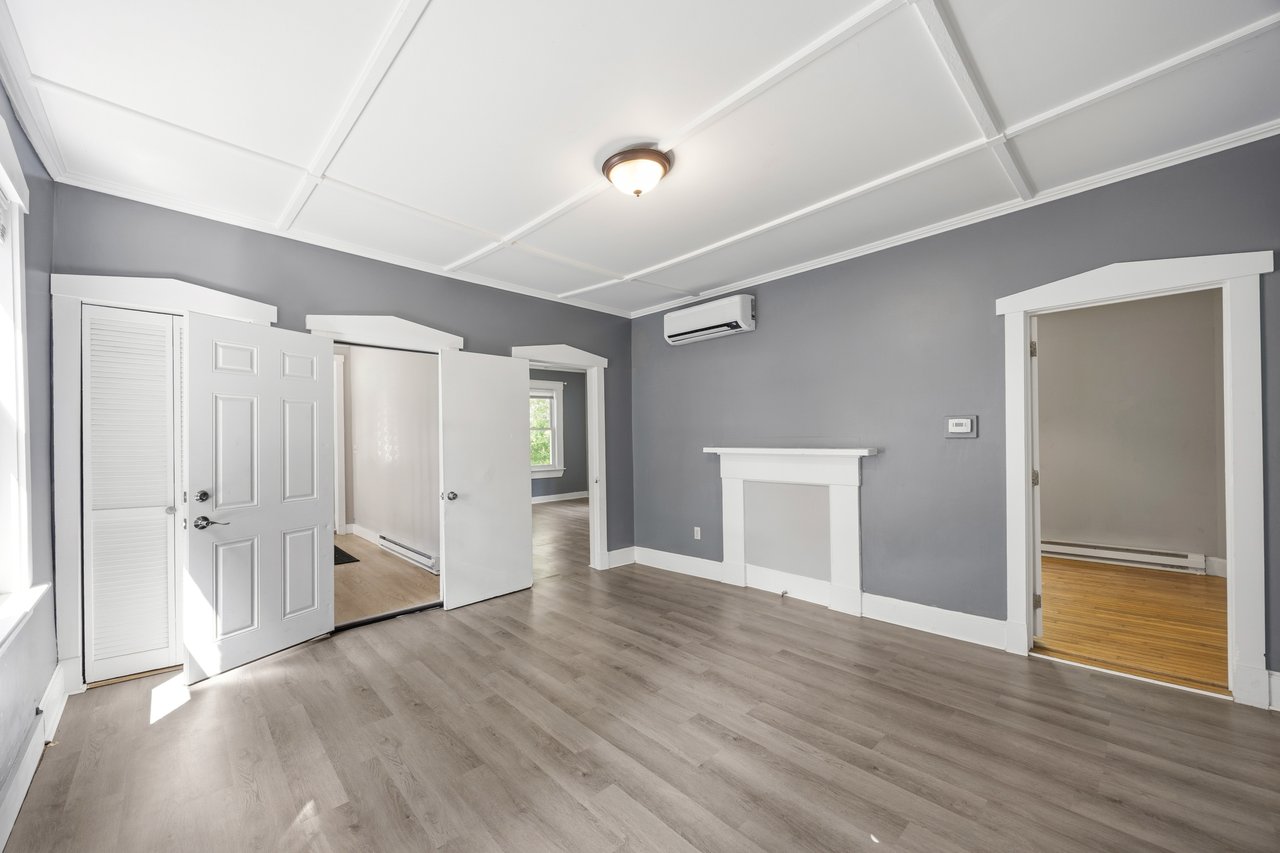 987 Main St, Vassalboro
